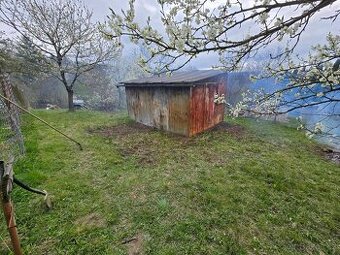 bouda, domek, buňka na stavbu.