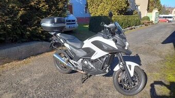 Honda NC 750x r.v. 2015