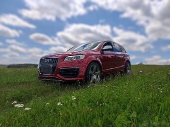 Audi Q7 V12. - 1