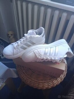 Boty zn.adidas