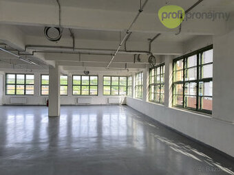 Pronájem skladového prostoru 230 m²