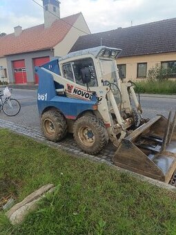 Pronájem UNC smykový nakladač