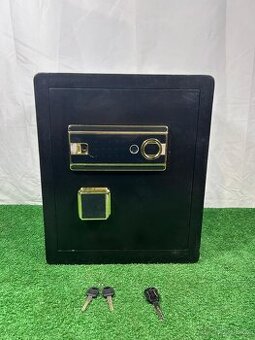 Trezor s kombinovaným zámkem 42,5L