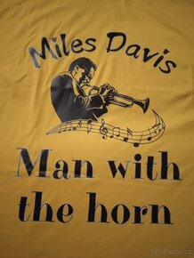Tričko Miles Davis -nove