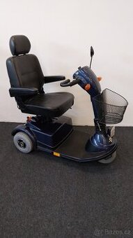 Tříkolový elektrický skútr skládací