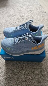 Hoka Clifton 9 – běžecké boty (1x použité, jako nové)