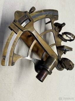 Krásný velký sextant 8x8"