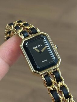 Dámské hodinky Chanel