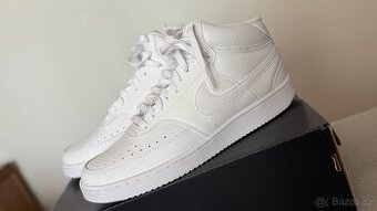 Nike court vision