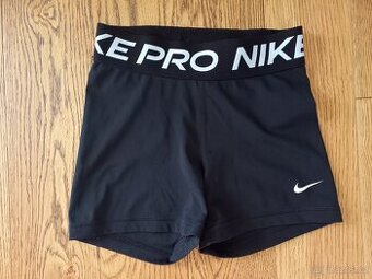 Dívčí kraťasy NIKE PRO dri fit XS černé XS (v.128)