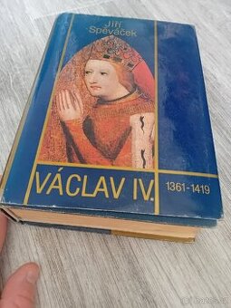 Starší knihy různých žánrů v dobrém stavu