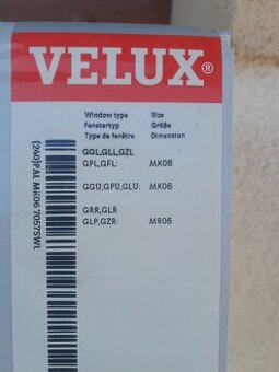 Lamelová žaluzie Velux
