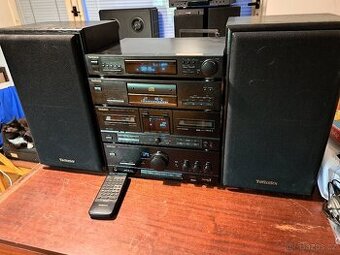 HiFi sestava Technics (zesík, tuner, CD, mgf) + repro + DO
