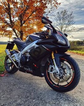 Aprilia RSV4 RR