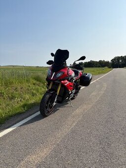BMW S1000XR