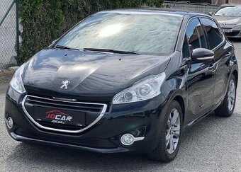 Peugeot 208 1.2i KLIMA PANORAMA TEMPOMAT manuál 60 kw