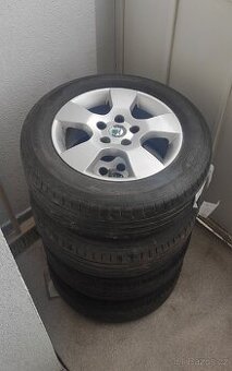 Originál Alu Škoda / 5x112 / ET 50 / PNEU 205/60 r15 91V