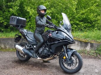 Honda NT1100 DCT, 2022, automatická převodovka