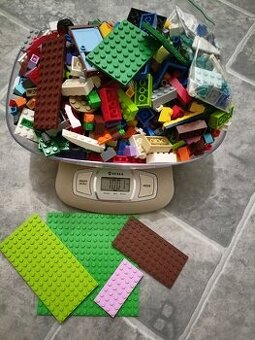 Lego - kostky, díly na stavění mix