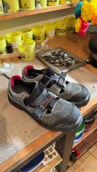 Prodám pracovní boty CANIS CXS