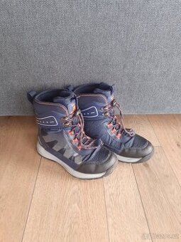 Chlapecké zimní boty vel. 34