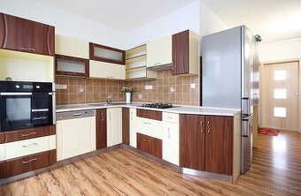 Pronájem 2+1 České Budějovice, Nádražní