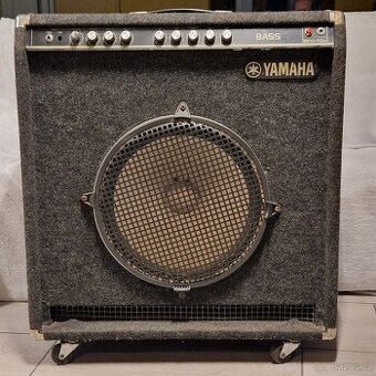 Basové kombo YAMAHA