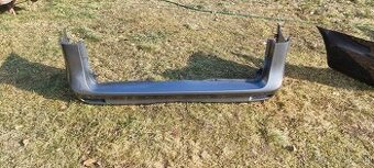 Zadní nárazník 447