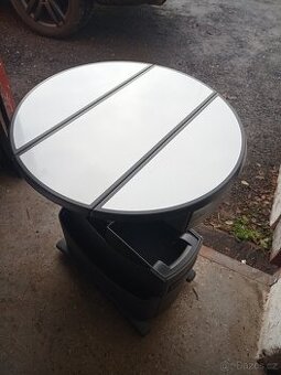 Stolek VW Multivan T5, T5.1, T6