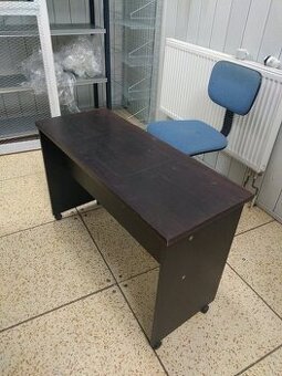 Kancelářský nábytek, 2ks dřevěný natáčecí držák lampy