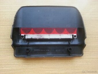 Přídavné brzdové světlo