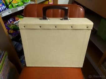 Prodám starý retro kufřík - 1