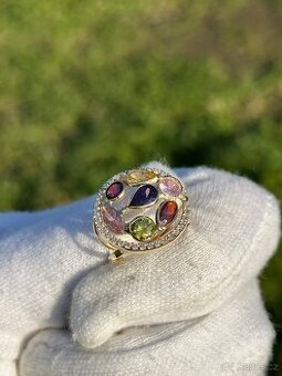 Zlatý prsten  3,85g