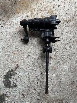 Převodka řízení Mazda b2500 2.5td - 1