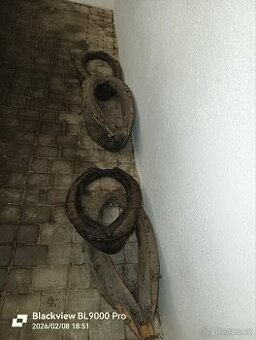 Prodám staré koňské chomouty – 4 ks.