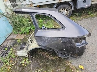 Levý zadní blatník výřez Škoda Superb 3 kombi