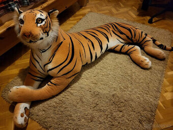 Velký plyšový tygr