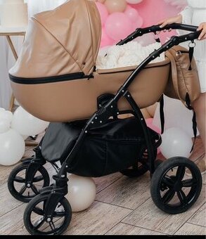 Kočárek 2v1 + vajičko do auta jiné značky zdarma jako dárek