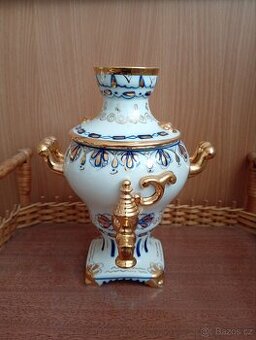 Porcelánový samovar