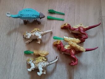 Figurky dinosaurů - dino strike