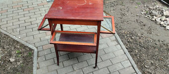 starožitný servírovací rozkládací stolek SLEVA