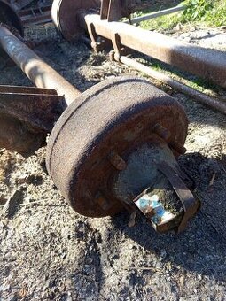 Náprava z vleku bss p53s 5t