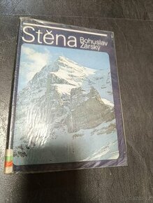 Stěna