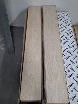 Laminátová podlaha 7 mm (světlý dub) - 12 m² (5 balíků)