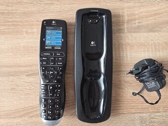 Logitech Harmony One - univerzální dálkový ovladač