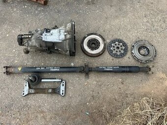 BMW E36 325i M50B25 Manuál set
