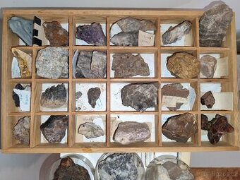 Malá sbírka běžných minerálů, cca 25 ks