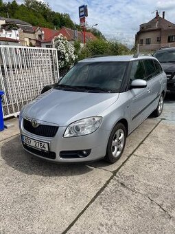 Škoda Fabia najeto 1684xxkm. rok 2008