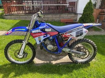 Yamaha YZ 125