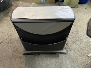 Stolek VW MULTIVAN T5 / T6